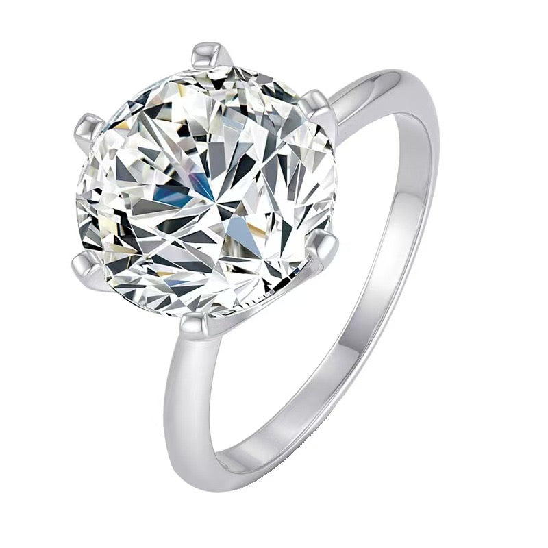 Personalisierter Ring für Jessica Tran