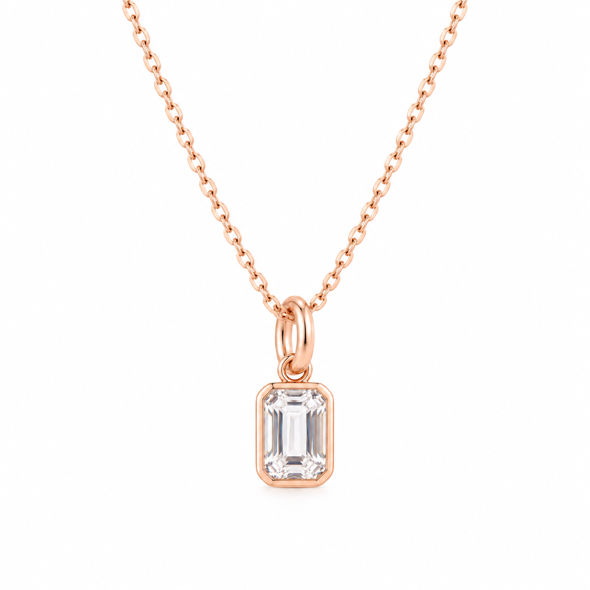 Evermore: Collana con ceneri di moissanite a taglio a pera