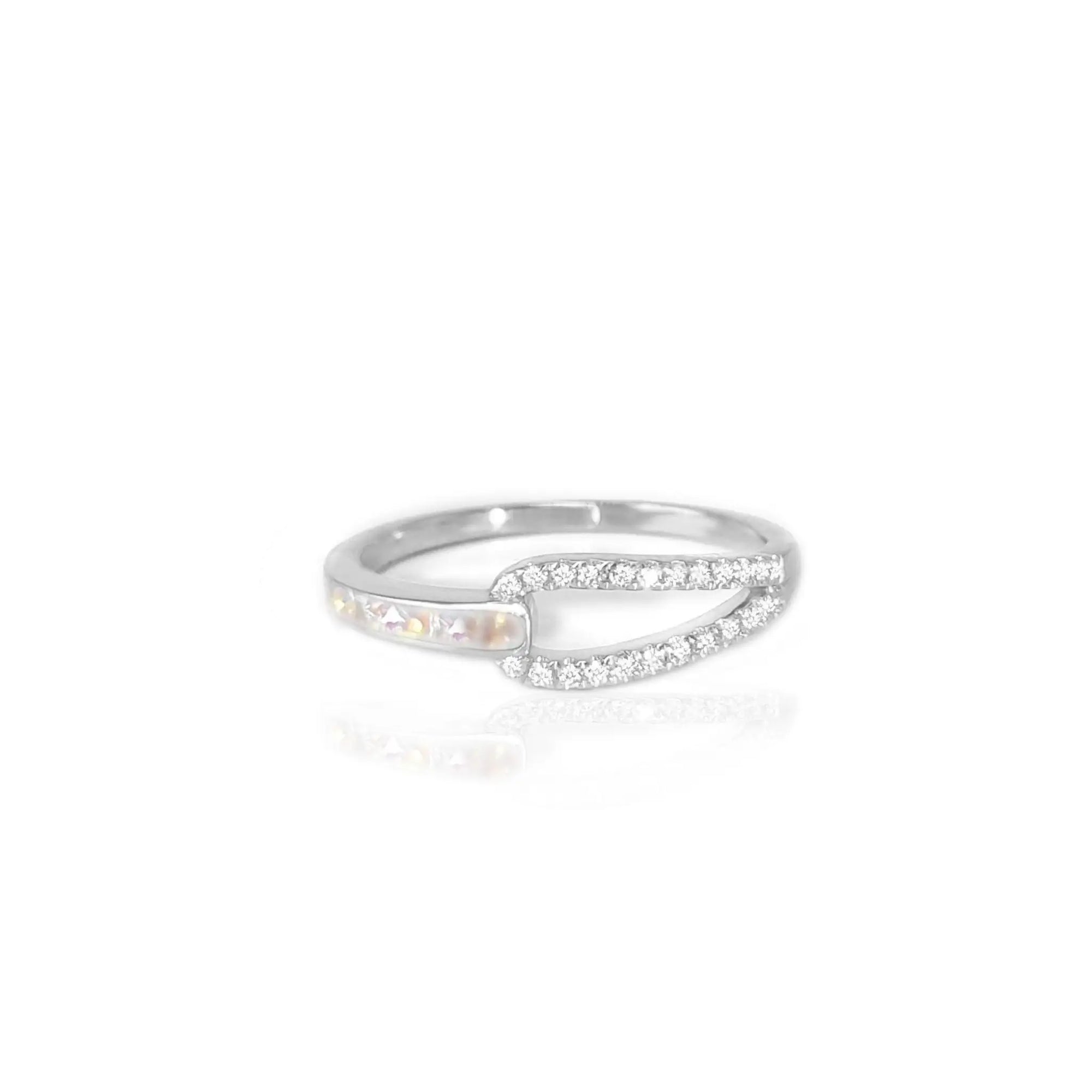 Personalized Gold Ashes Ring for Eternal Connection