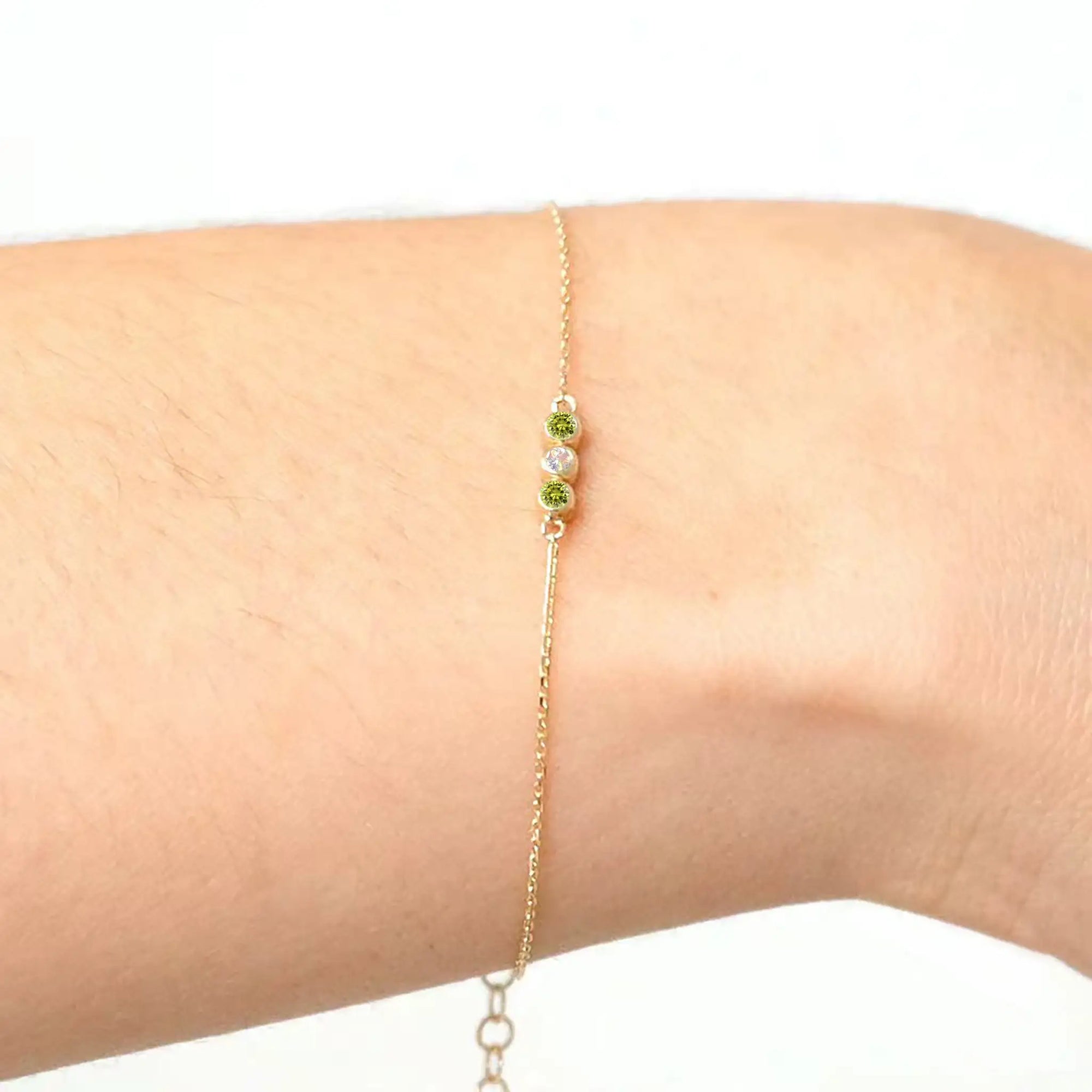 Personalized Ashes Bracelet: Blissful Tri-Circle Design