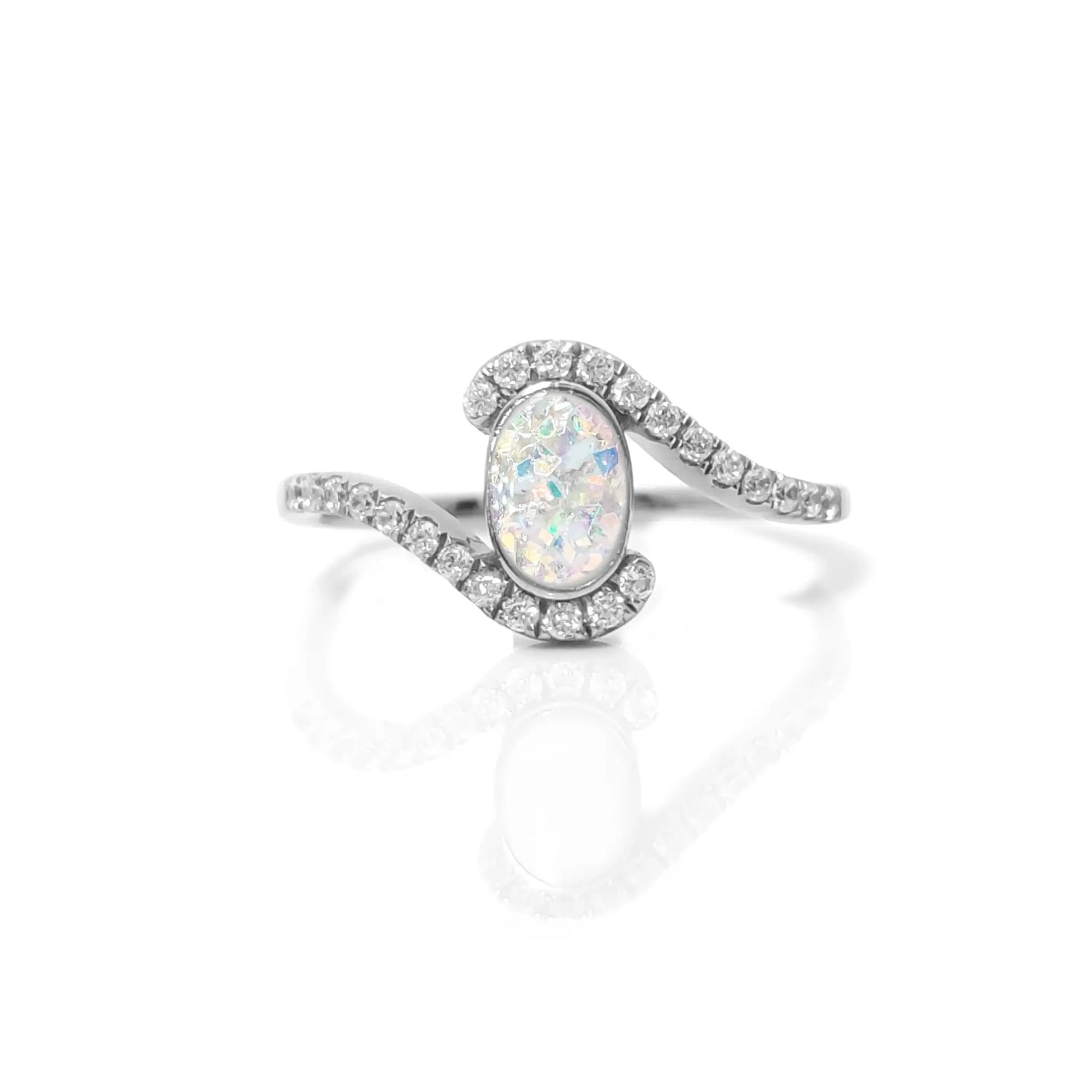 Boundless Love Ashes Ring - Elegance in Remembrance