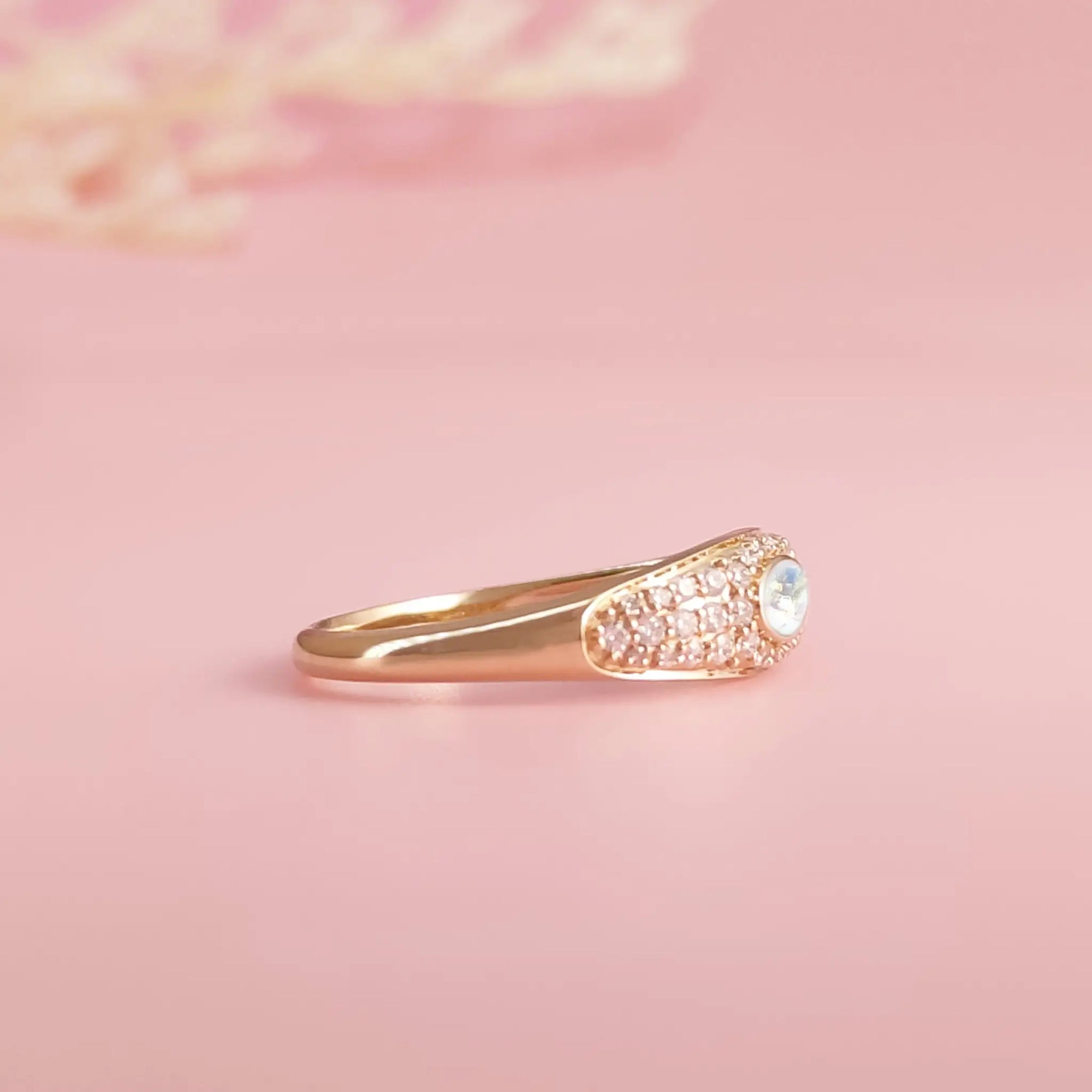 Celestial Glow Ashes Ring: Love in Every Detail