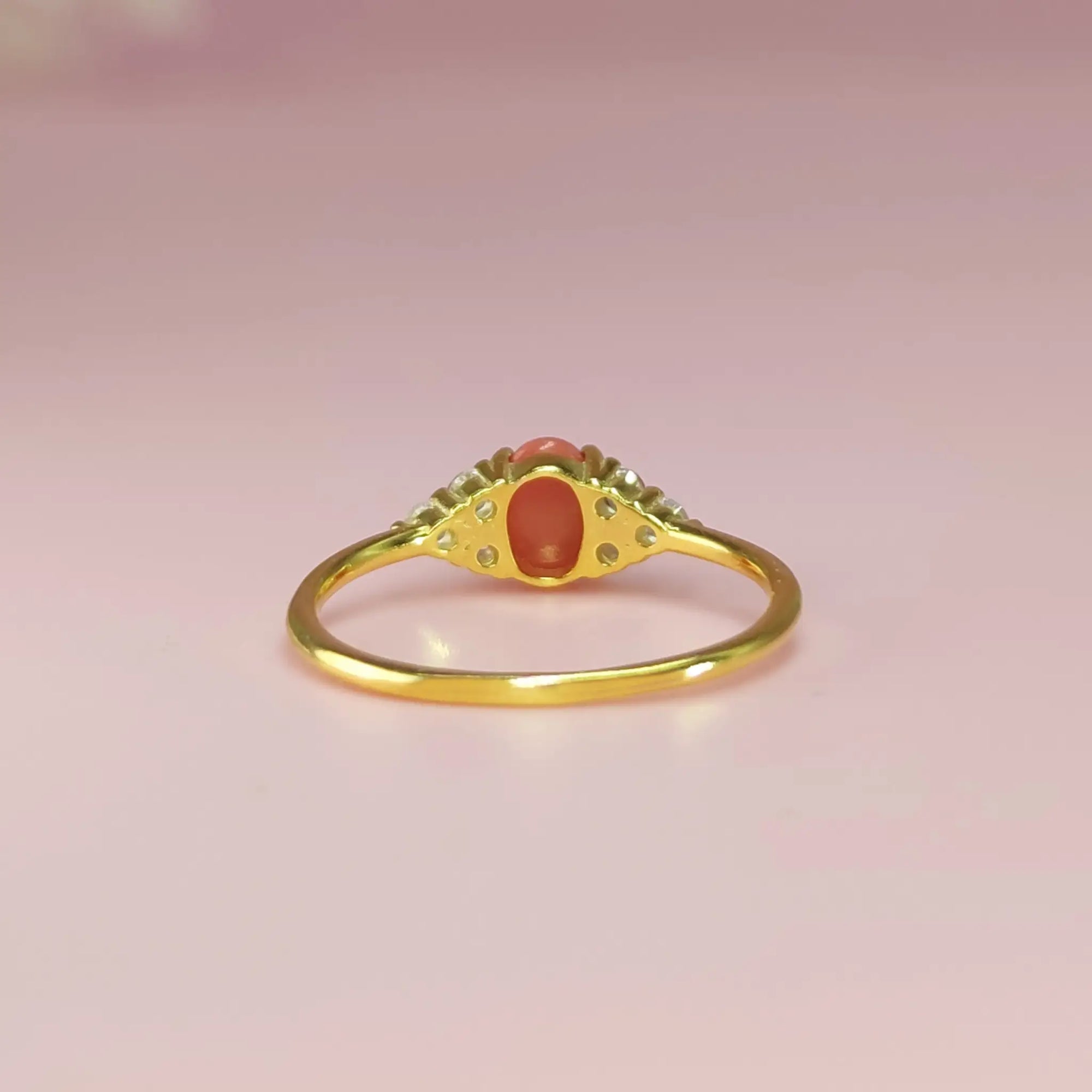 Cherished Essence Ashes Ring - Thoughtful Gift Idea