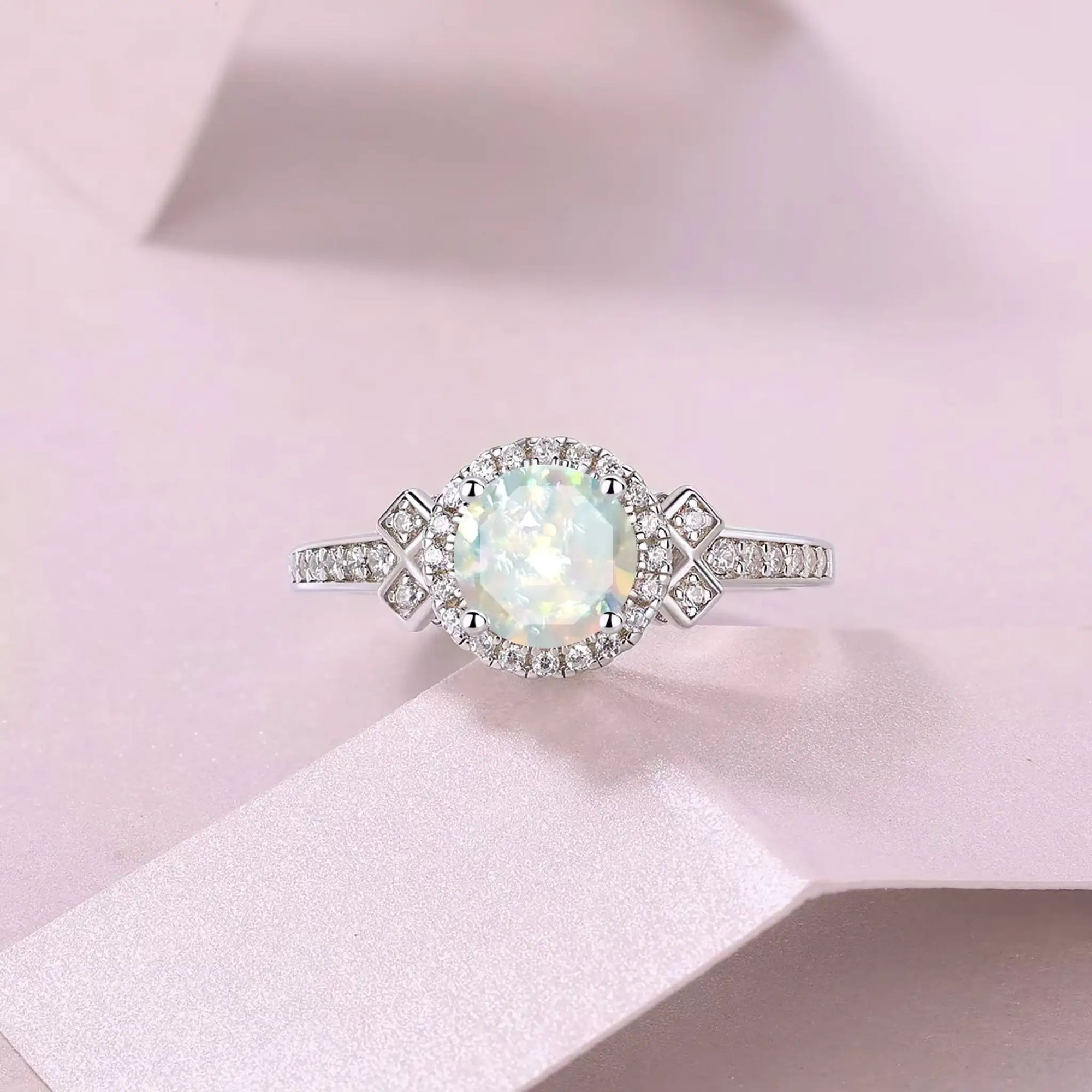 Timeless Love: Classic Solitaire Ashes Ring