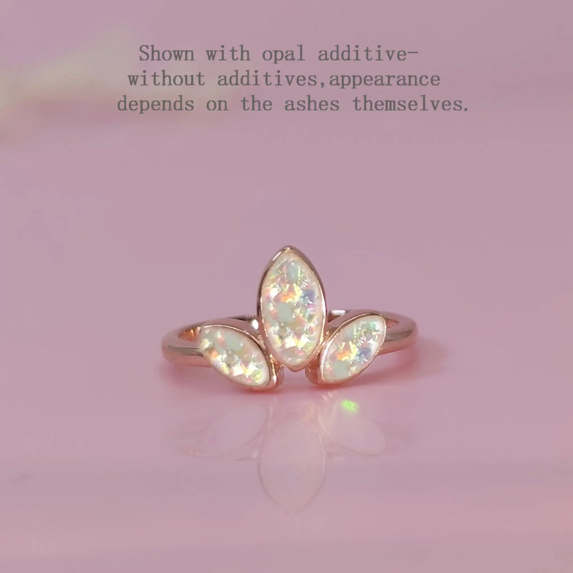 Cloverleaf Ashes Ring - Memorial Jewelry for Loved Ones
