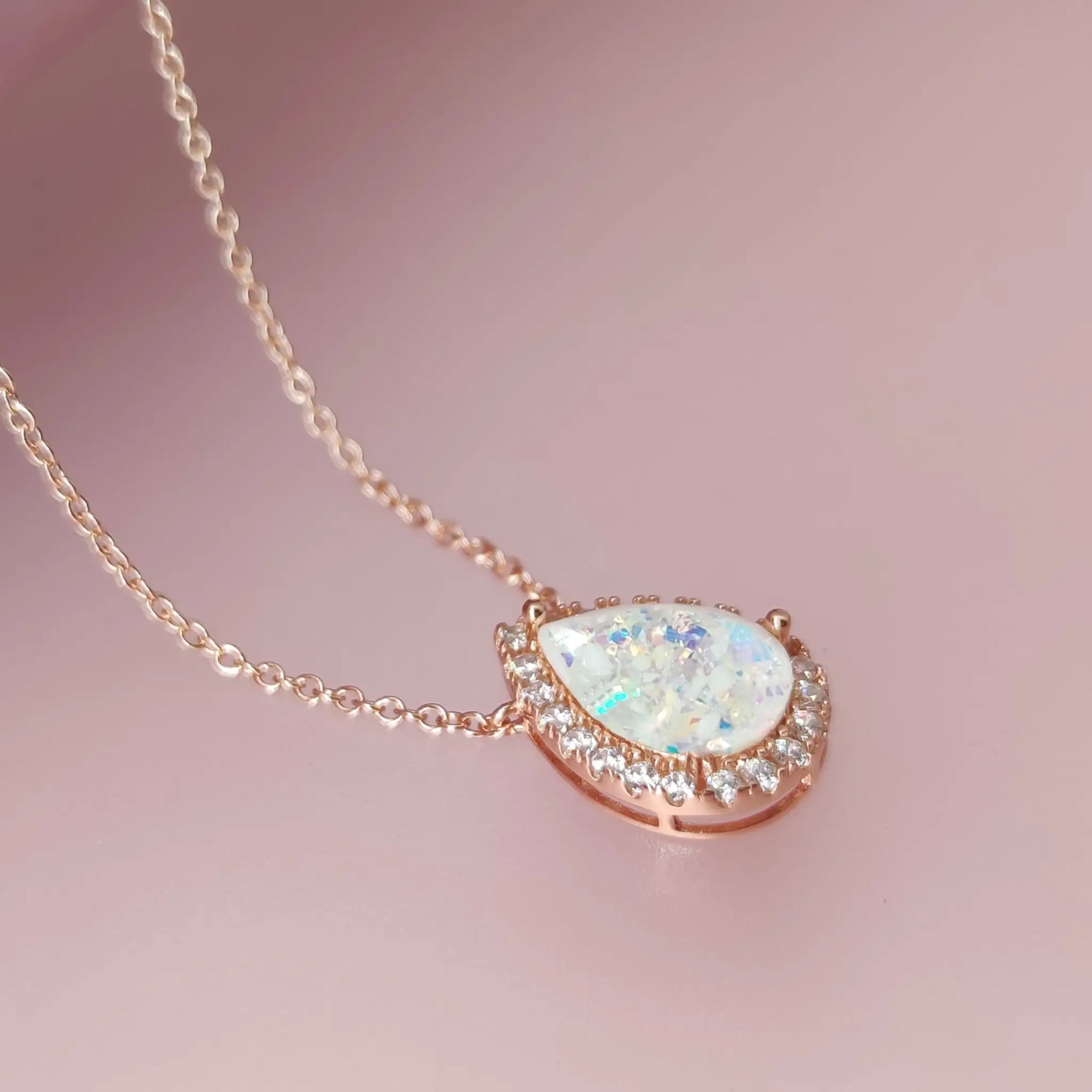 Eternal Love: Halo Ashes Necklace