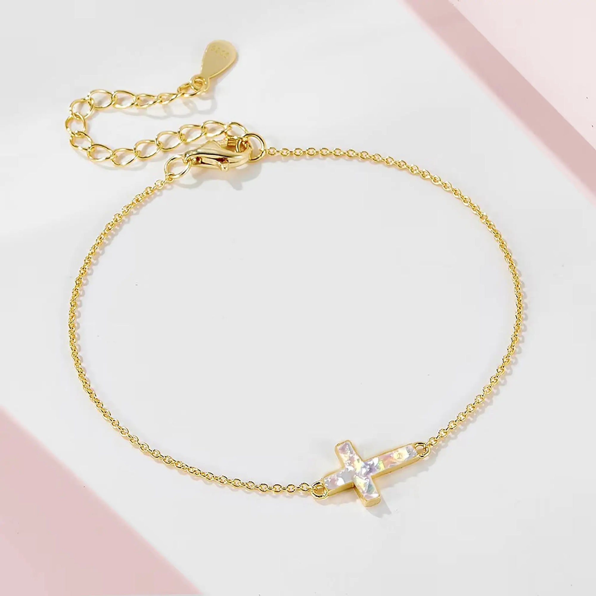 Handcrafted Gold Ashes Bracelet for Lasting Remembrance