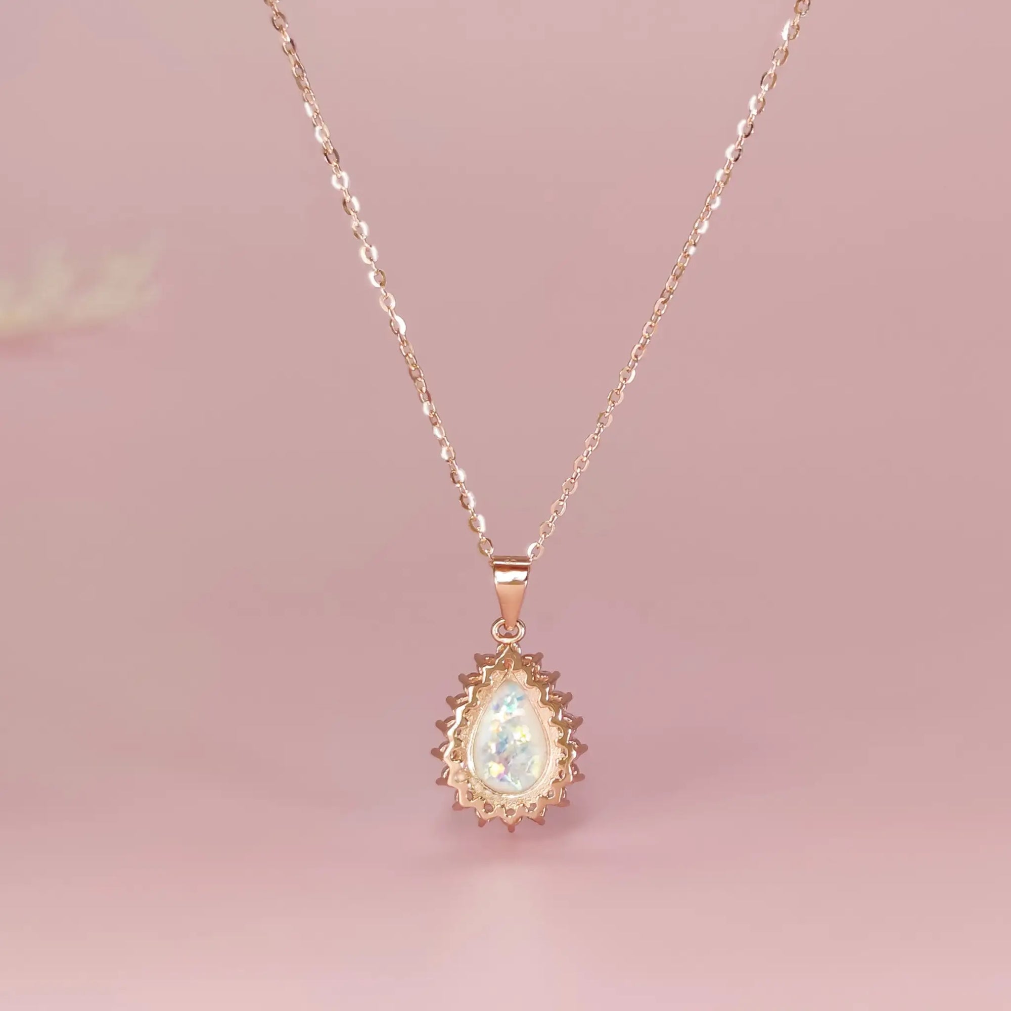 Evelyn Grace: Heartfelt Ashes Necklace Gift
