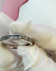 Ewige Bindung: Herrenring aus massivem Gold mit Asche-Anhänger, 4 mm breit