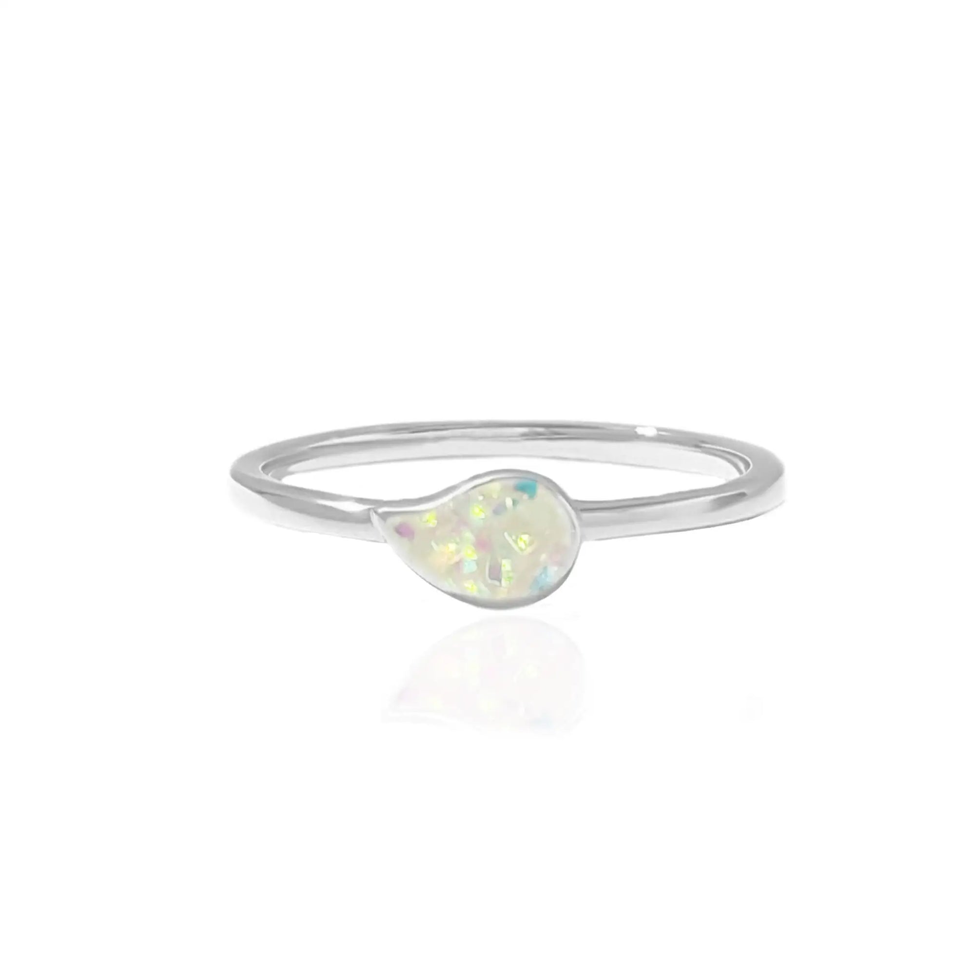 Pure Drop Ashes Ring: Love in Every Teardrop