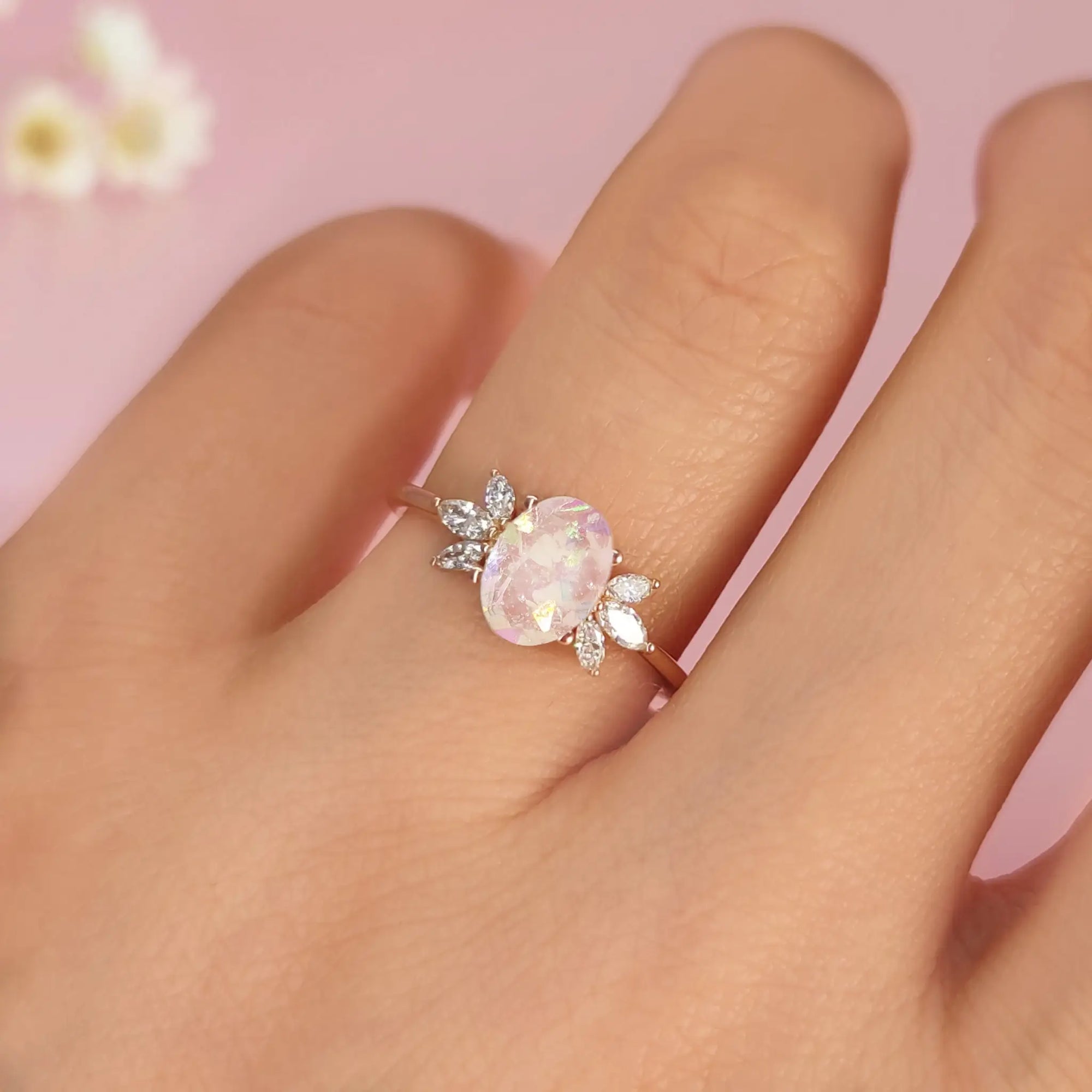 Personalized Ashes Ring: A Unique Tribute