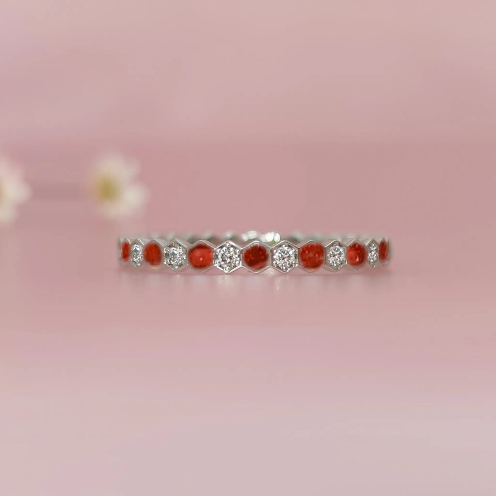 Love &amp; Memories: Honeycomb Ashes Ring