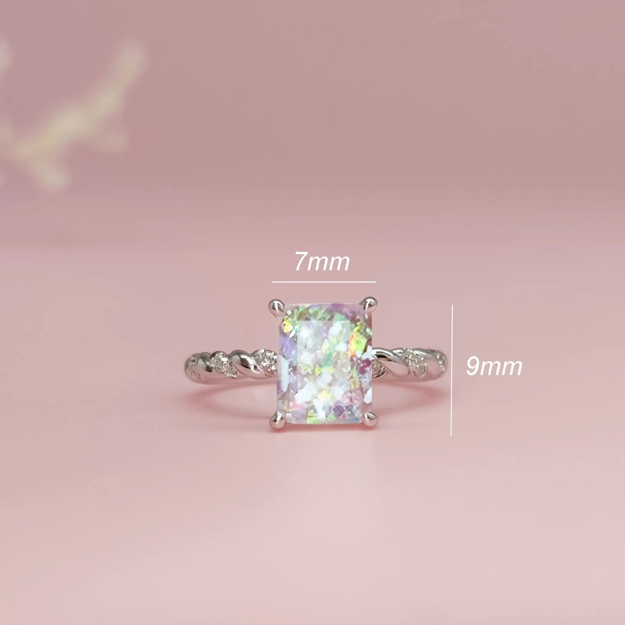 Personalized Twisted Elegance Ashes Gold Ring